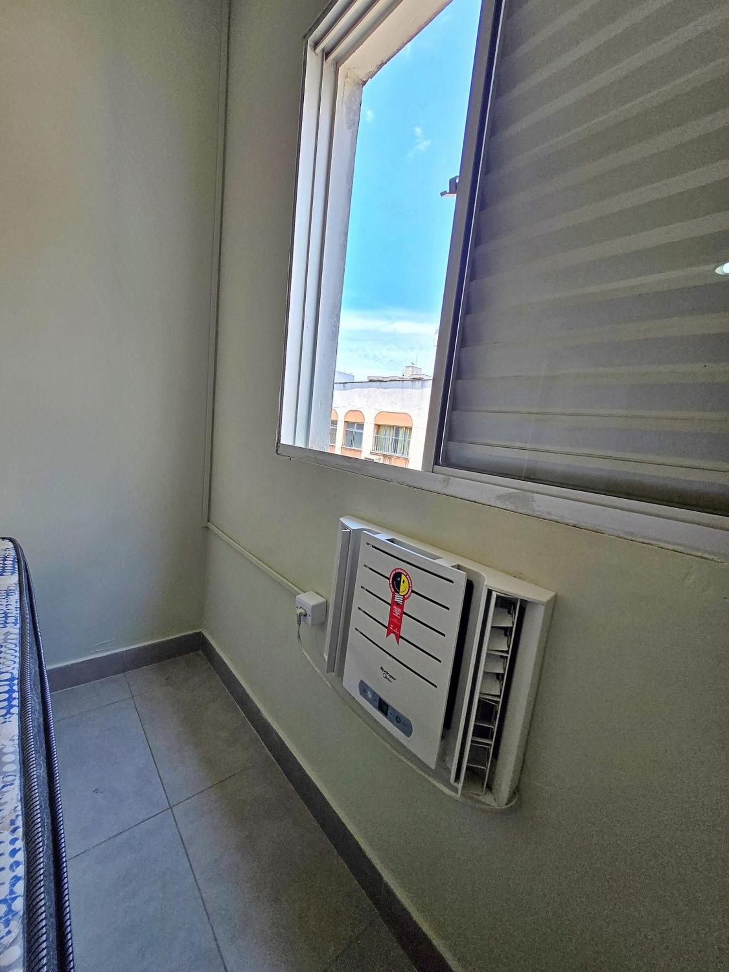 Ferienwohnung Ap 01 Dorm Prox De Tudo! Wi-Fi, Ar Cond Guarujá Exterior foto